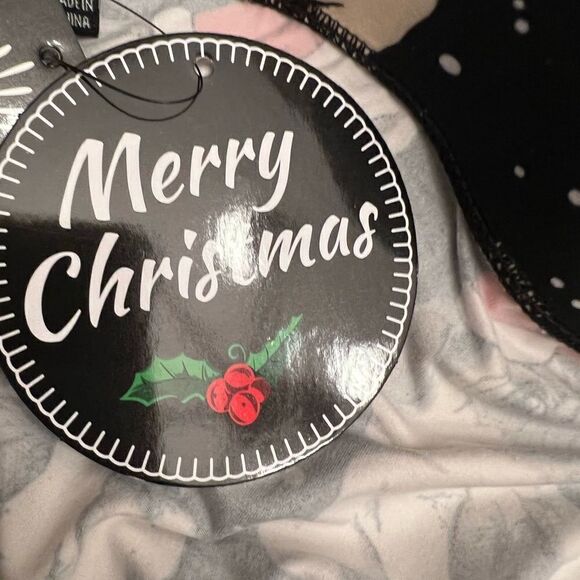 NWT women’s super soft pug Christmas Leggings. Size XL. - Picture 4 of 5